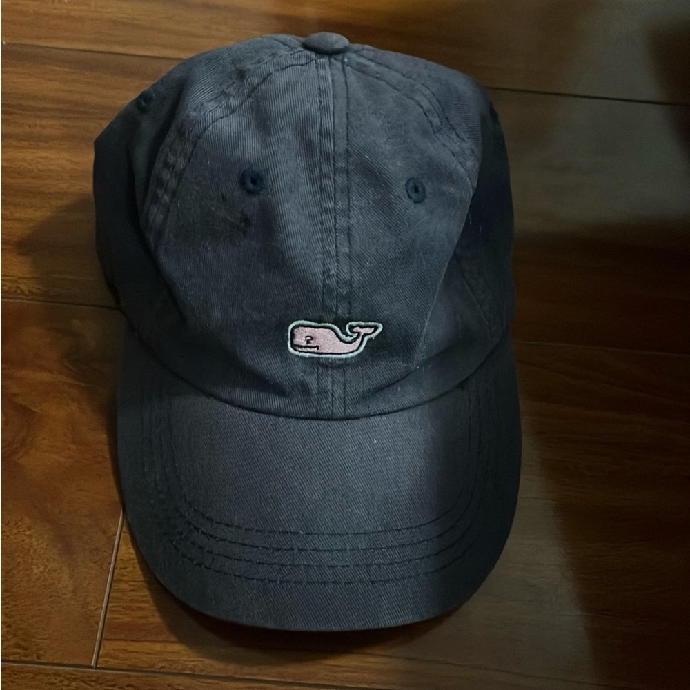 Vineyard vine hat